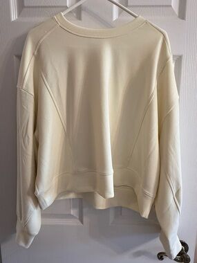 Athleta Pale Yellow Crewneck Pullover